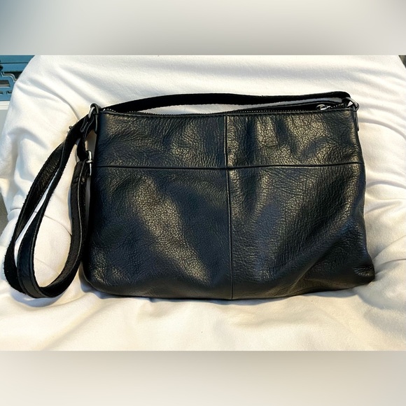 *EUC* FOSSIL Dawson Crossbody Purse - Black Pebbled Genuine Leather - Pockets - Picture 2 of 10